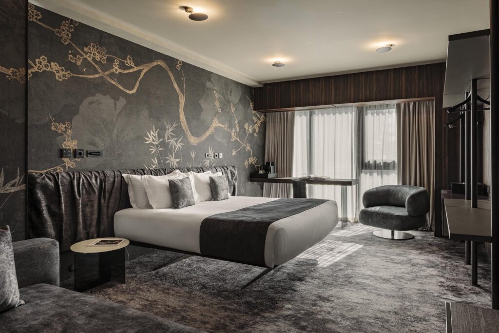 fitchhotel_superiorsuite00003